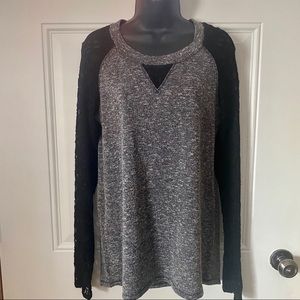 🖤Maurices Lace Detail Top